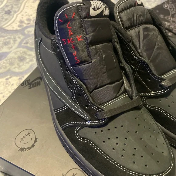 COPY - Jordan 1 Retro Low OG SP Travis Scott Black Phantom - Picture 8 of 10
